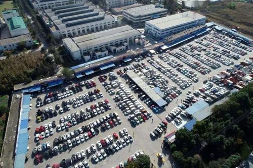 二手車市場